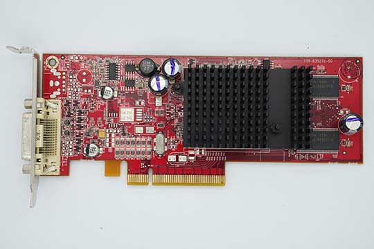 ATI FirePro Multi-View 2200 X8 128MB 显示卡（ATI FirePro 2200芯片）